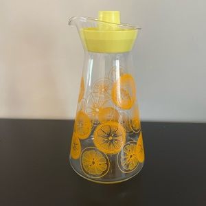 SOLD-Vintage Pyrex juice pitcher